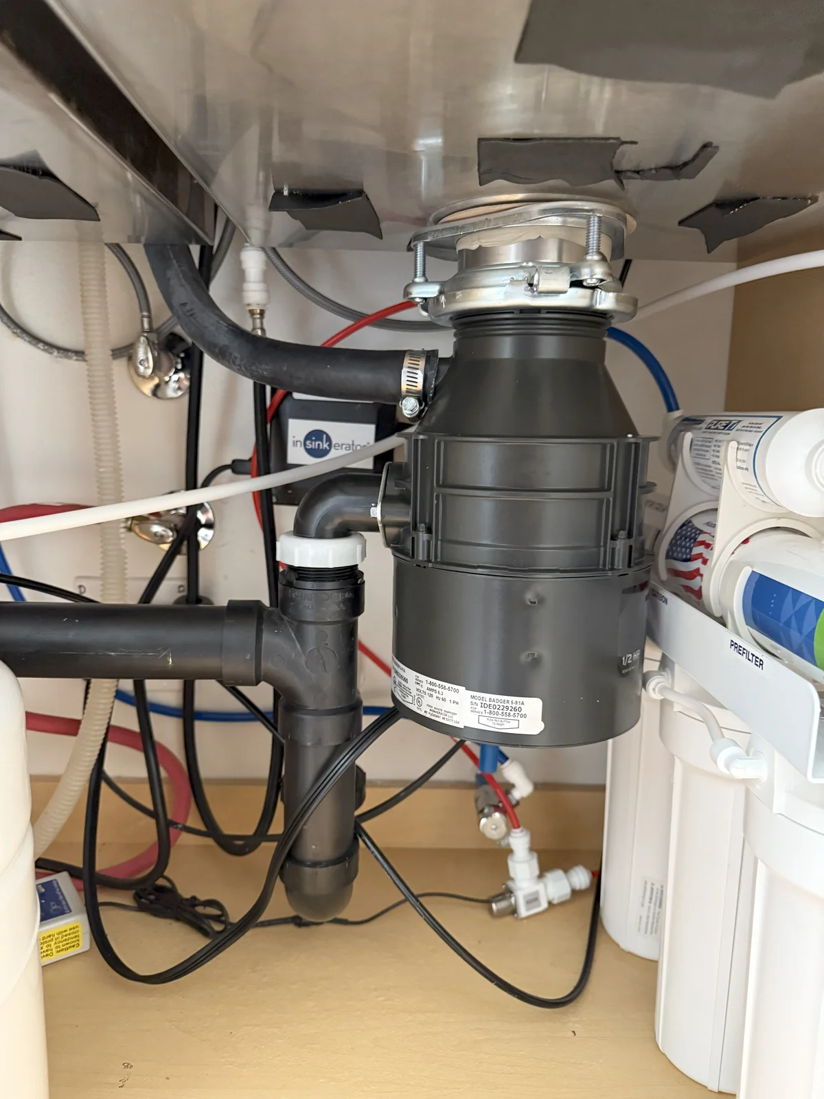 Garbage disposal repair Woodbridge Irvine - InSinkErator Badger installation